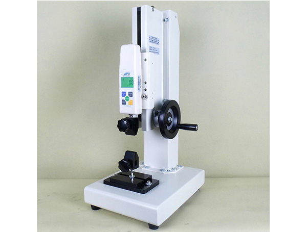 測試設備：拉力測試儀
