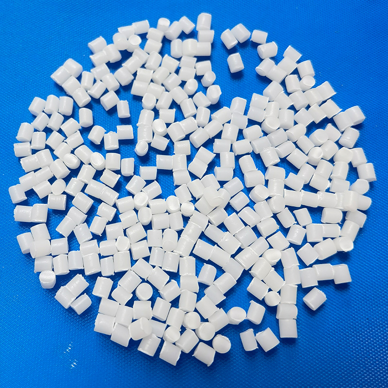 開口爽滑母料107