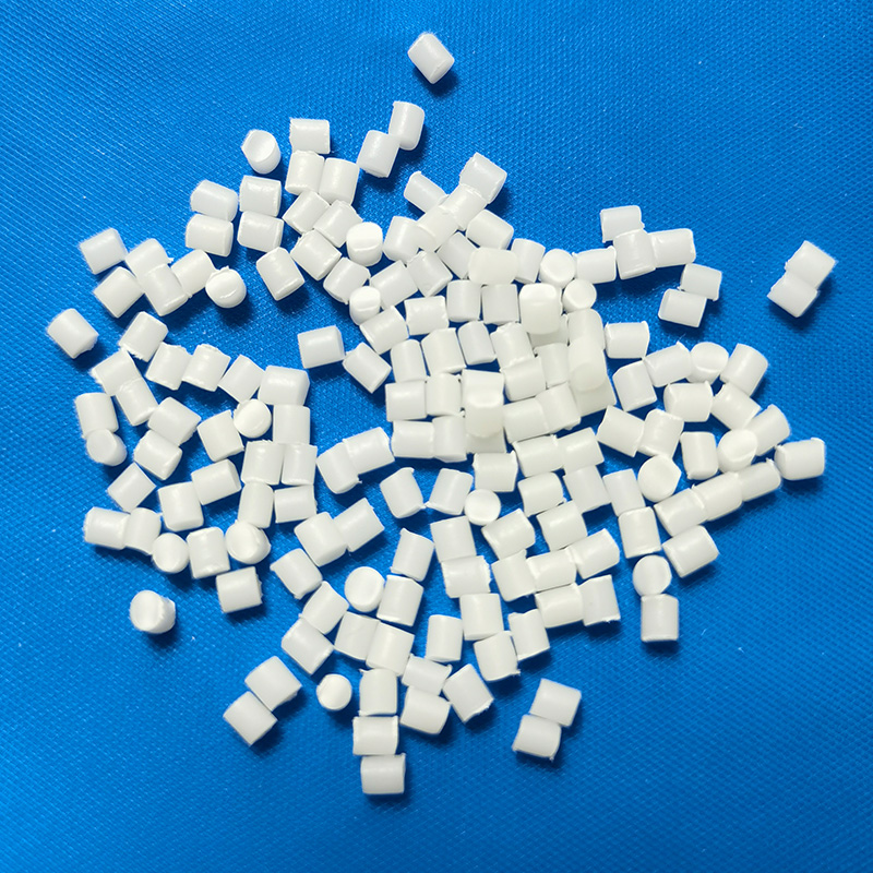 開口爽滑母料107